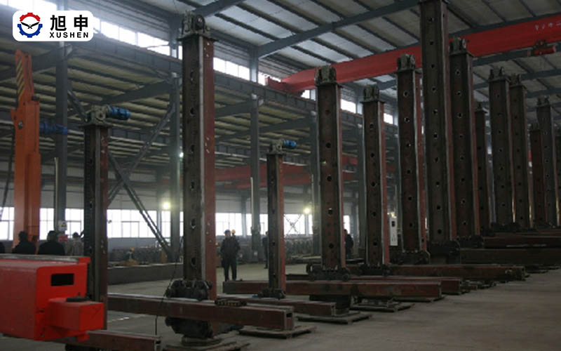焊接操作機(jī)、焊接變位機(jī)，焊接滾輪架，小孔內(nèi)壁堆焊專機(jī)